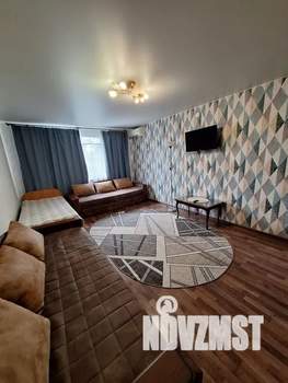 Дом 36м², 2-этажный, посуточно,