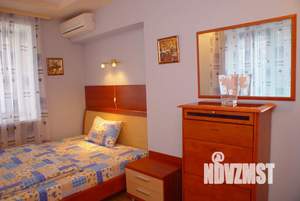 Дом 225м², 2-этажный, посуточно,