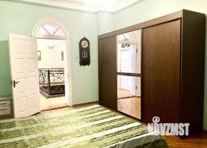 Дом 496м², 2-этажный, посуточно,