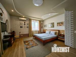 Дом 225м², 2-этажный, посуточно,