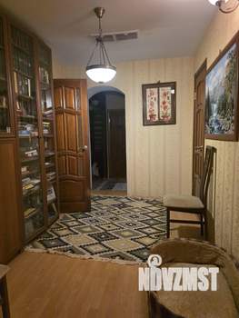 Коттедж 250м², 3-этажный, на длительный срок,