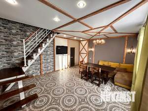 Дом 100м², 2-этажный, посуточно,