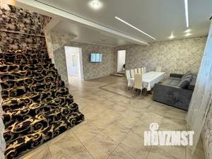 Дом 200м², 2-этажный, посуточно,