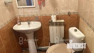 Дом 64м², 2-этажный, на длительный срок,