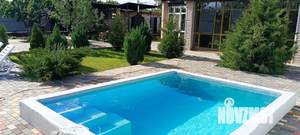 Дом 140м², 2-этажный, посуточно,