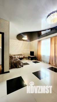 Дом 106м², 2-этажный, участок 8 сот.