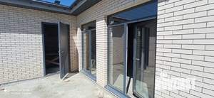 Дом 93м², 1-этажный, участок 4 сот.