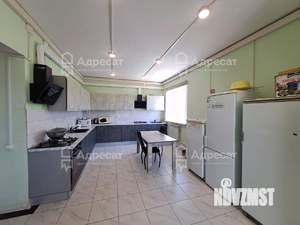 Дом 278м², 2-этажный, участок 15 сот.