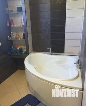 Таунхаус 69м², 2-этажный, участок 18 сот.