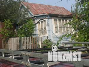 Дом 16м², 1-этажный, участок 5 сот.