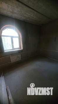 Дом 212м², 2-этажный, участок 6 сот.