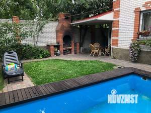 Дом 227м², 3-этажный, участок 4 сот.