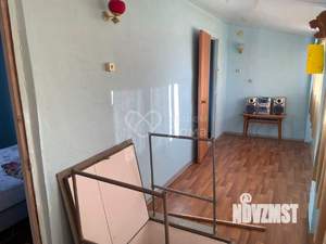 Дом 60м², 2-этажный, участок 6 сот.