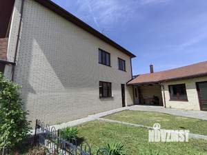 Дом 221м², 2-этажный, участок 9 сот.