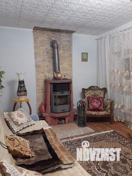 Дом 72м², 2-этажный, участок 6 сот.