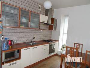 Дом 193м², 2-этажный, участок 12 сот.