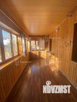 Дом 296м², 3-этажный, участок 6 сот.