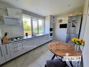 Дом 206м², 2-этажный, участок 6 сот.