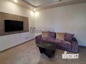 Дом 298м², 3-этажный, участок 5 сот.