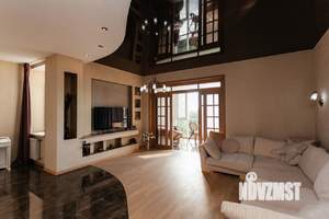 Коттедж 422м², 2-этажный, участок 20 сот.