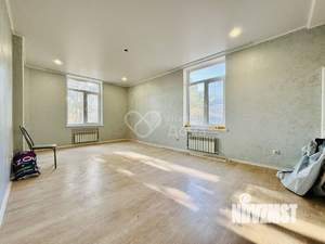 Дом 168м², 3-этажный, участок 12 сот.