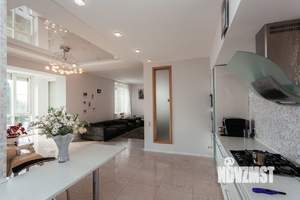 Коттедж 422м², 2-этажный, участок 20 сот.