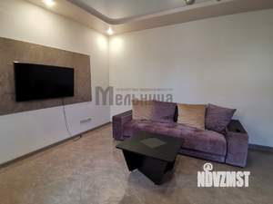 Дом 298м², 3-этажный, участок 5 сот.