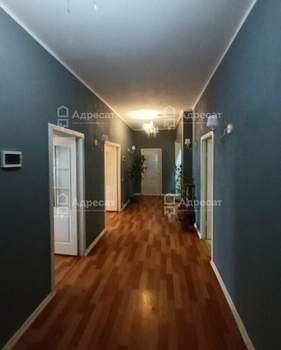 Дом 332м², 2-этажный, участок 6 сот.