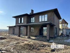 Дом 288м², 2-этажный, участок 9 сот.