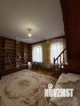 Дом 300м², 3-этажный, участок 5 сот.