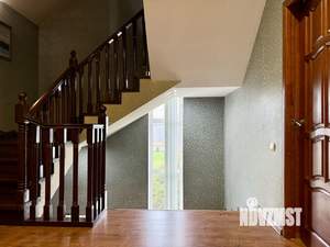 Дом 215м², 2-этажный, участок 4 сот.