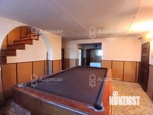 Дом 484м², 3-этажный, участок 10 сот.