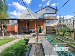 Дом 396м², 3-этажный, участок 6 сот.