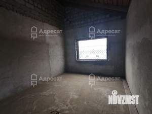 Дом 295м², 3-этажный, участок 6 сот.