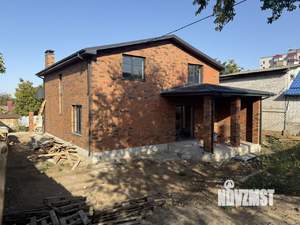 Дом 201м², 2-этажный, участок 5 сот.