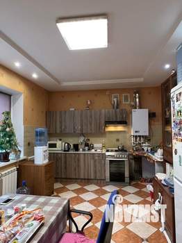 Дом 235м², 2-этажный, участок 4 сот.