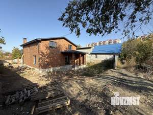 Дом 201м², 2-этажный, участок 5 сот.