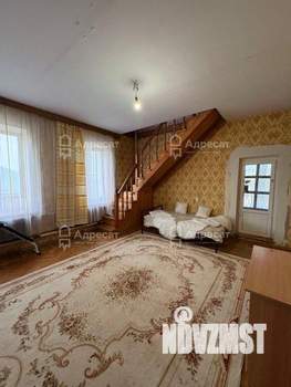 Дом 300м², 3-этажный, участок 5 сот.