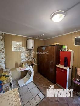 Дом 60м², 2-этажный, участок 6 сот.