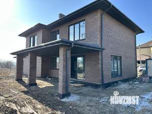 Дом 288м², 2-этажный, участок 9 сот.