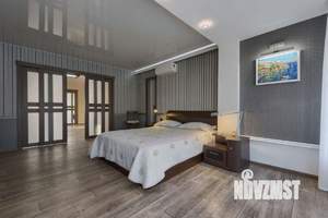 Дом 283м², 2-этажный, участок 9 сот.