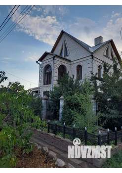 Дом 228м², 2-этажный, участок 5 сот.