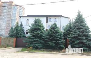 Дом 1298м², 4-этажный, участок 10 сот.
