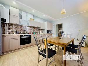 Дом 168м², 3-этажный, участок 12 сот.