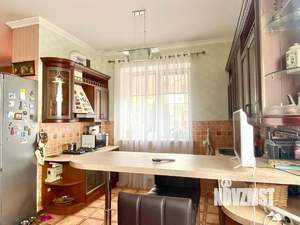 Дом 240м², 2-этажный, участок 7 сот.