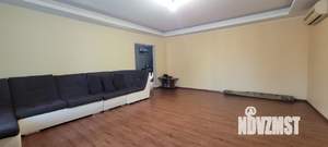 Дом 215м², 2-этажный, участок 4 сот.