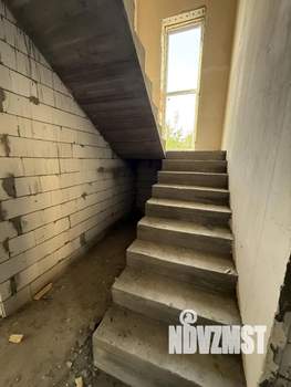 Дом 201м², 2-этажный, участок 5 сот.