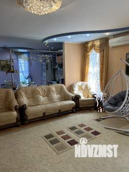 Коттедж 185м², 2-этажный, участок 4 сот.