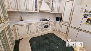 Дом 210м², 2-этажный, участок 4 сот.