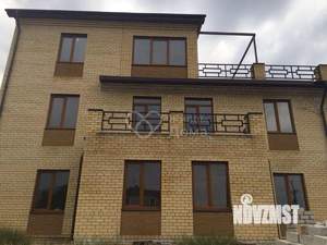 Дом 743м², 4-этажный, участок 20 сот.